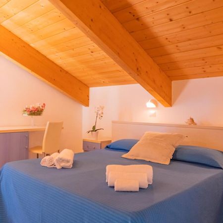 מיסאנו אדריאטיקו Hotel Merano מראה חיצוני תמונה