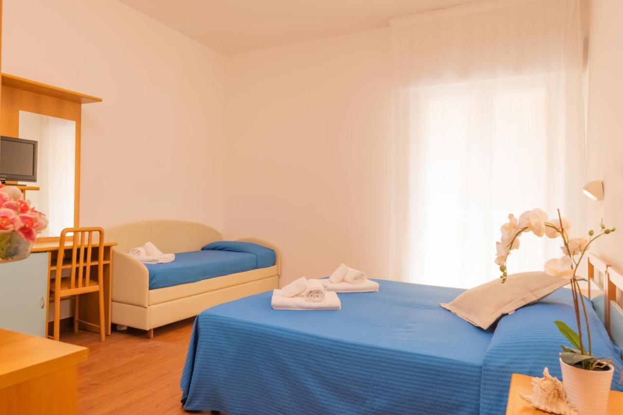 מיסאנו אדריאטיקו Hotel Merano מראה חיצוני תמונה